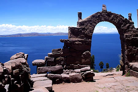 [puno-taquile-lago-titicaca-dk[1].jpg]